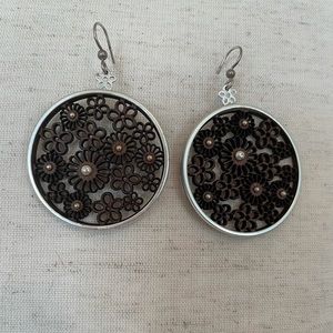 Silpada Wood and Flowers Earings